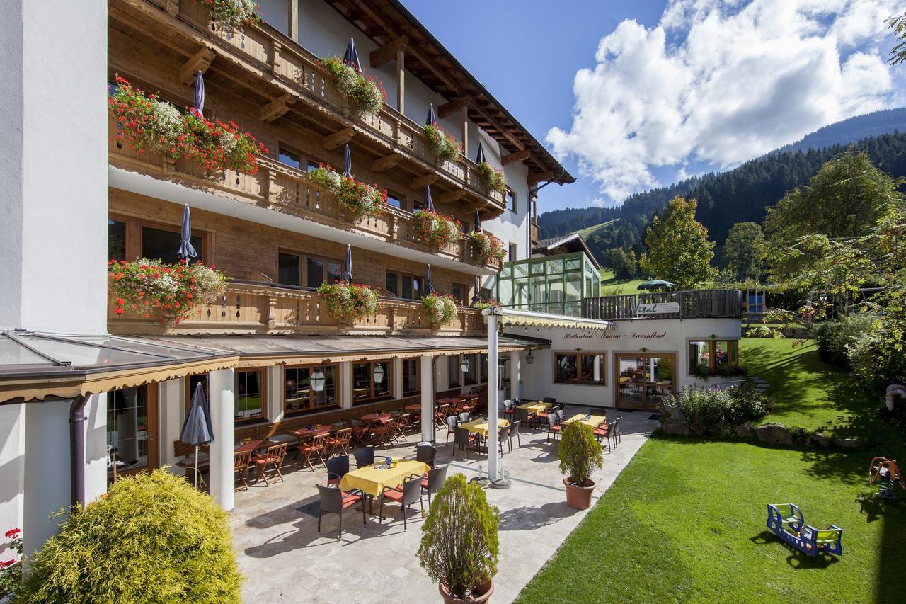 Landhotel Tirolerhof - Mai Bis Mitte Juni Kein Saunabetrieb Oberau Dış mekan fotoğraf